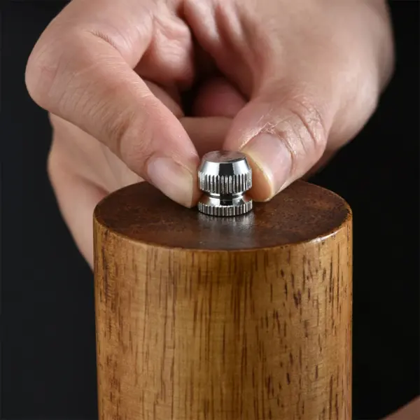 Pepper Mill Manual Salt Spice Grinder With Adjustable Ceramic Core Pepper Grinder - Image 2