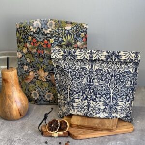 Large William Morris Beeswax wrap BAG. Eco friendly food storage